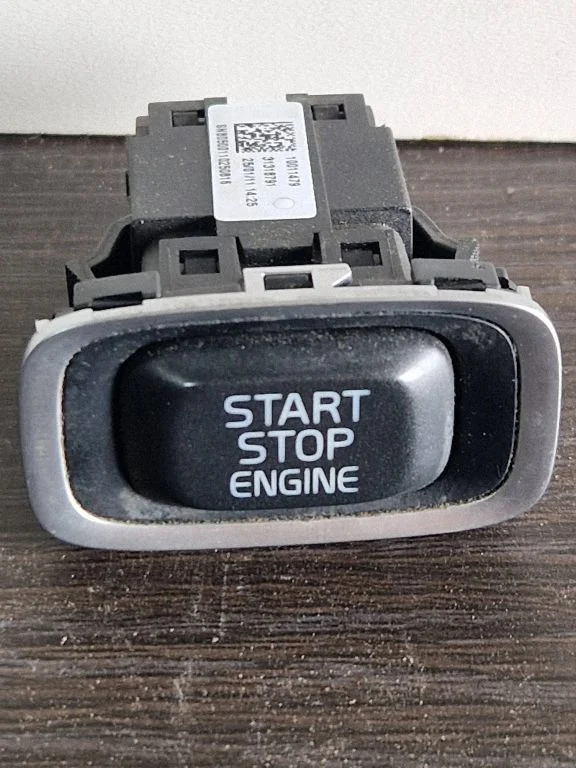 Przycisk start/stop silnika 31318791