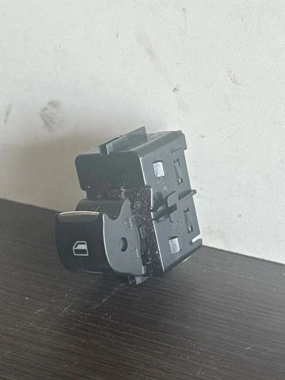 Electric window control switch DG9T14529A