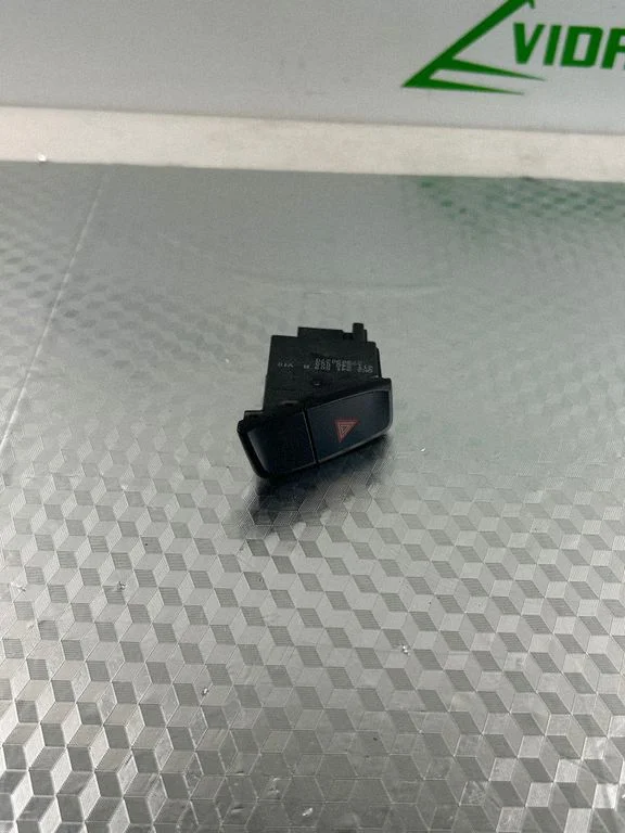 Hazard light switch 8K2941509A