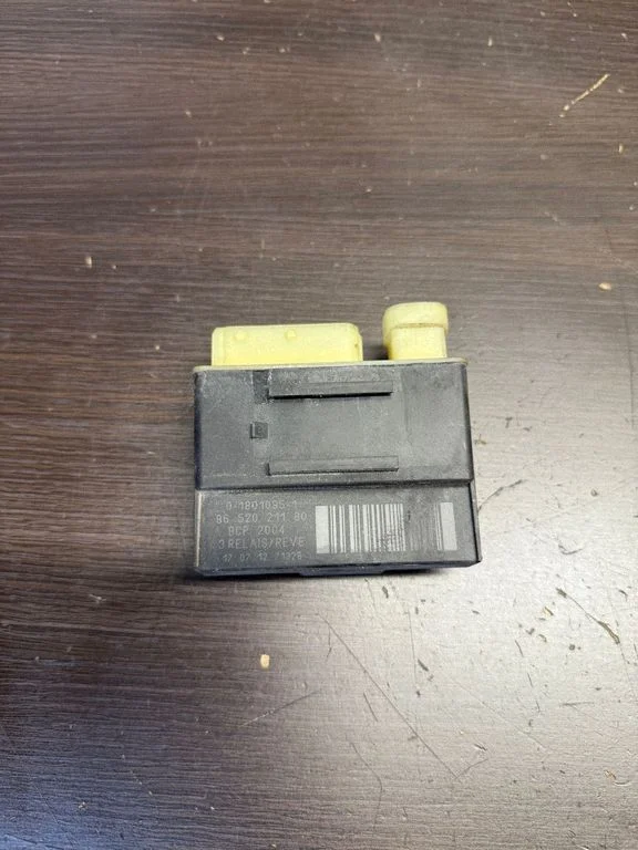 Glow plug pre-heat relay 9652021180