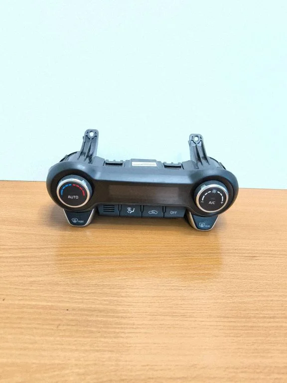 Climate control unit – KIA Stonic (2017-)