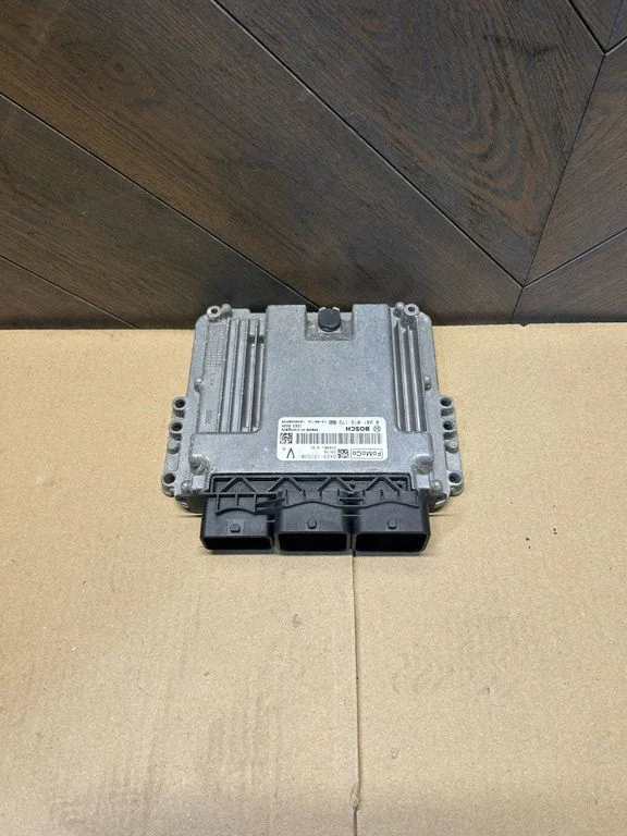 Engine control unit/module DX2312C520