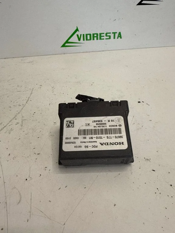 Parking PDC control unit/module – Honda HR-V (2015-2020)