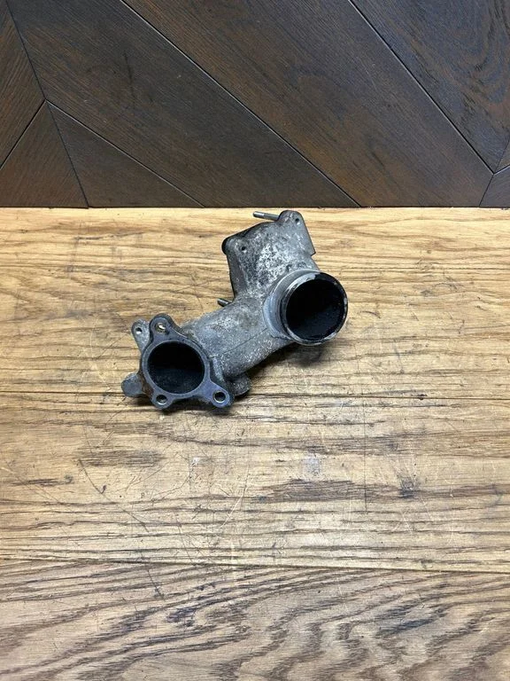EGR valve line/pipe/hose