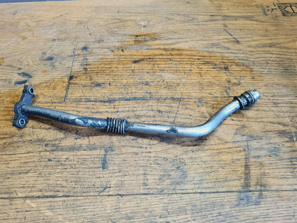 EGR valve line/pipe/hose 73786BB