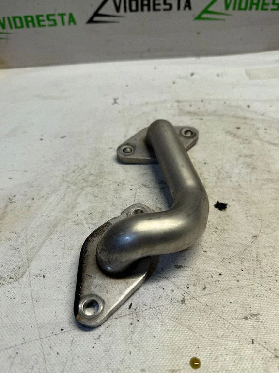 EGR valve line/pipe/hose