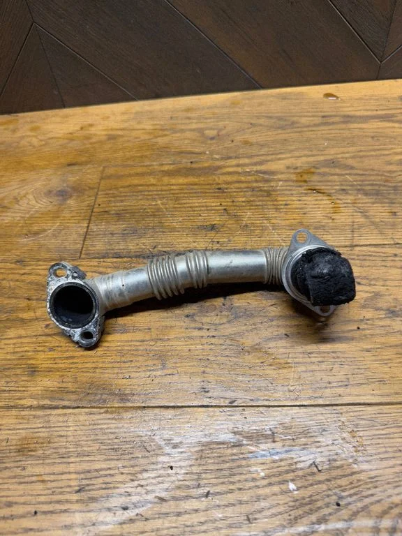 EGR valve line/pipe/hose 9803250080