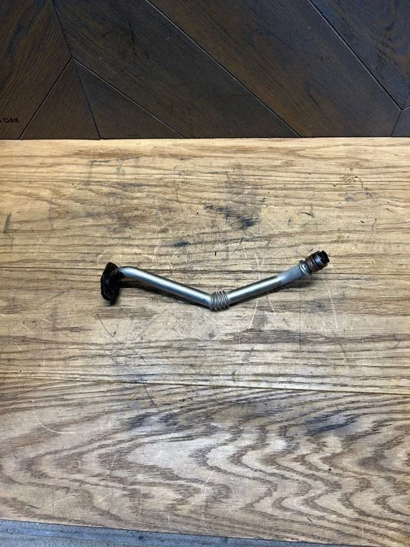 EGR valve line/pipe/hose