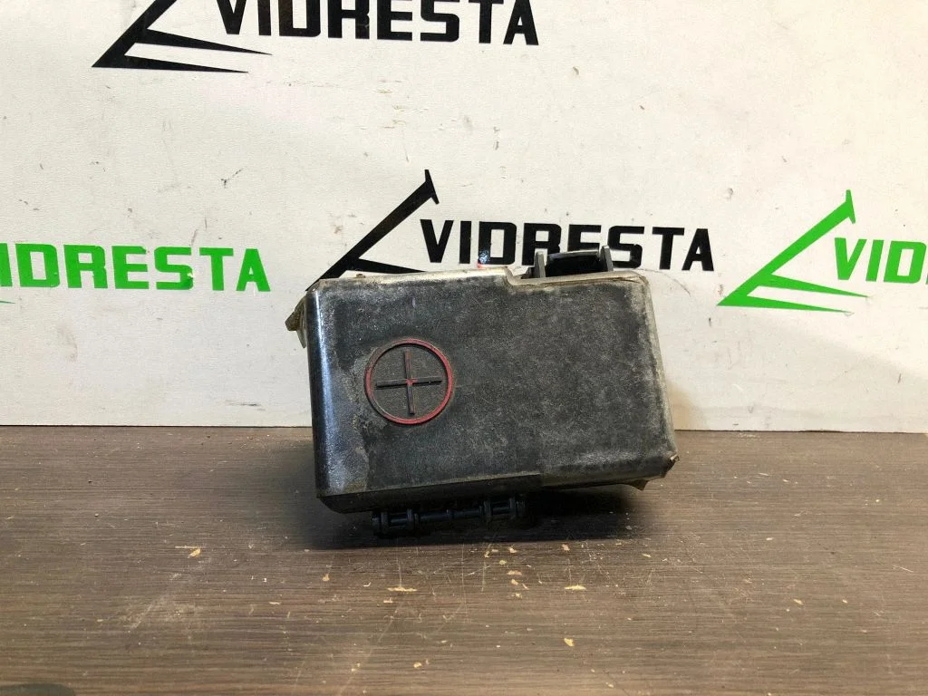 Plussjuhtmete ühendussõlm 919713x091