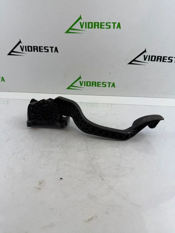 Gaasipedaal 86ET382228988