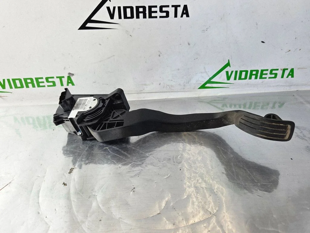 Akseleratora pedālis 0280755189