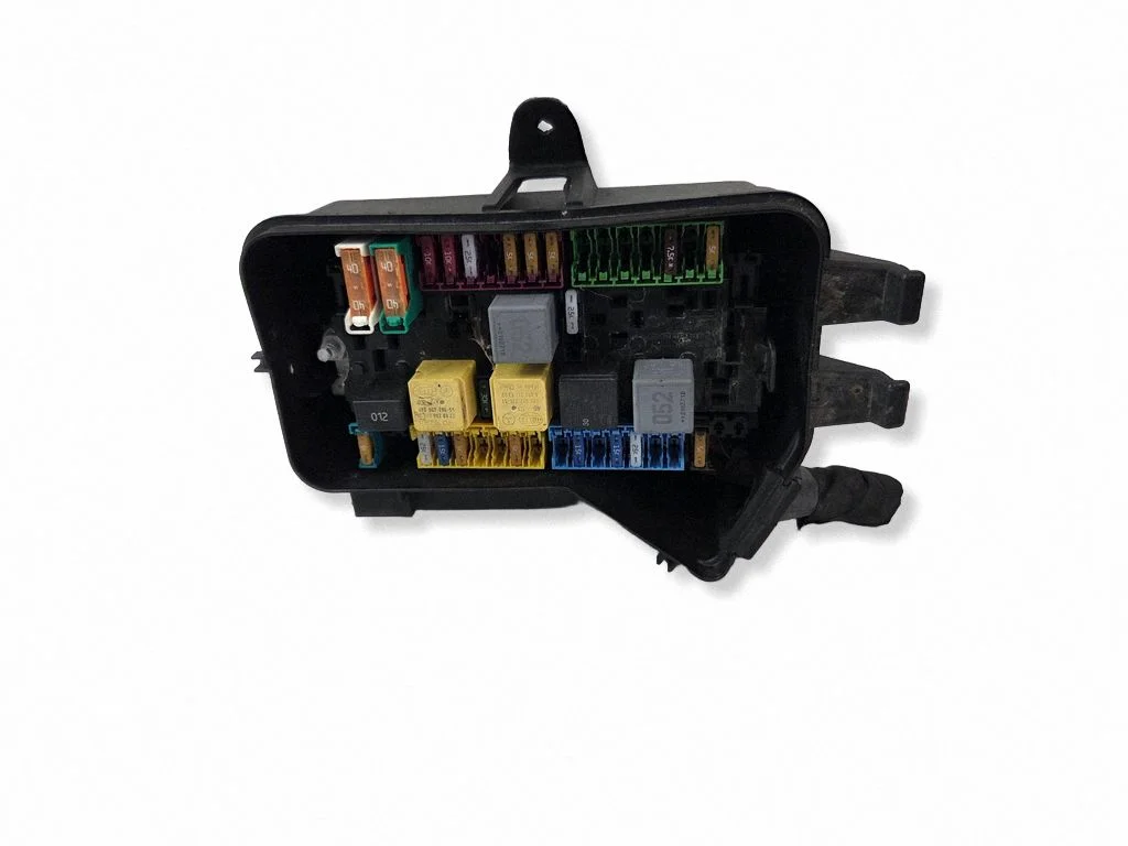Drošinātāju kārba (komplekts)