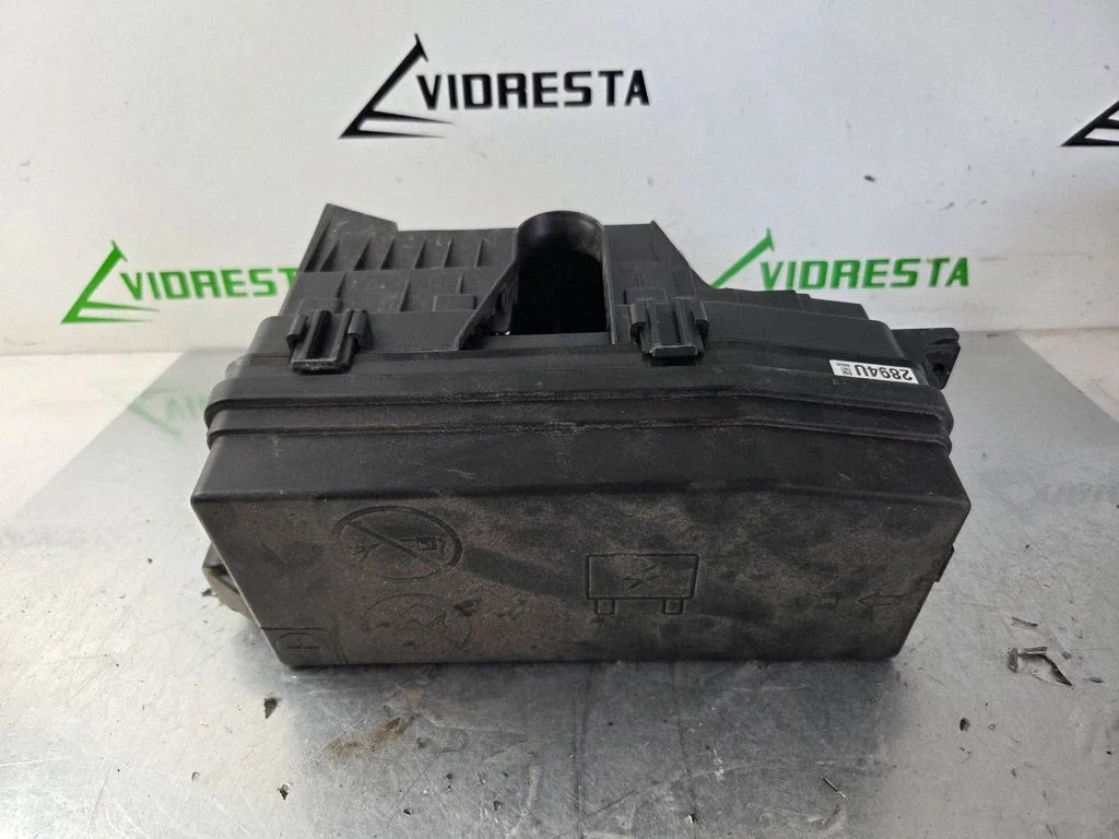 Fuse box set 95202894