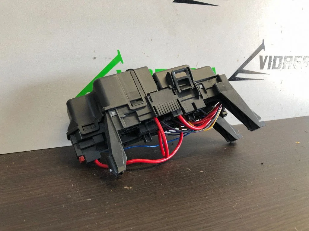 Fuse box set 13800159HWB