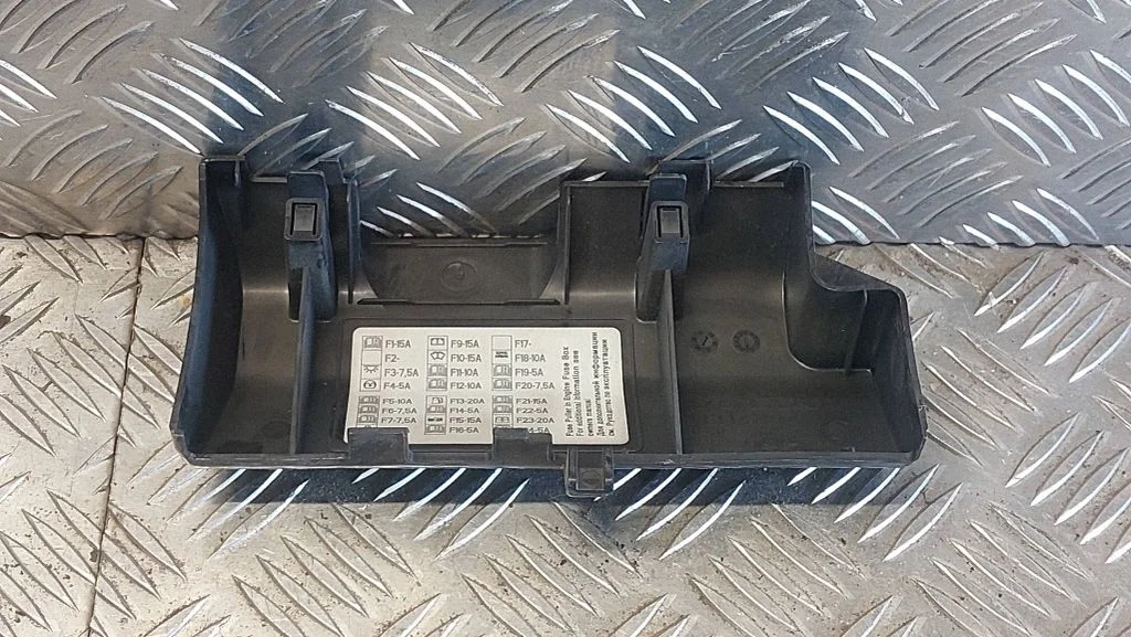 Fuse box cover 31314894