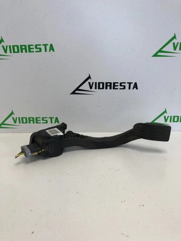 Accelerator throttle pedal – Peugeot 2008 I (2013-2019)