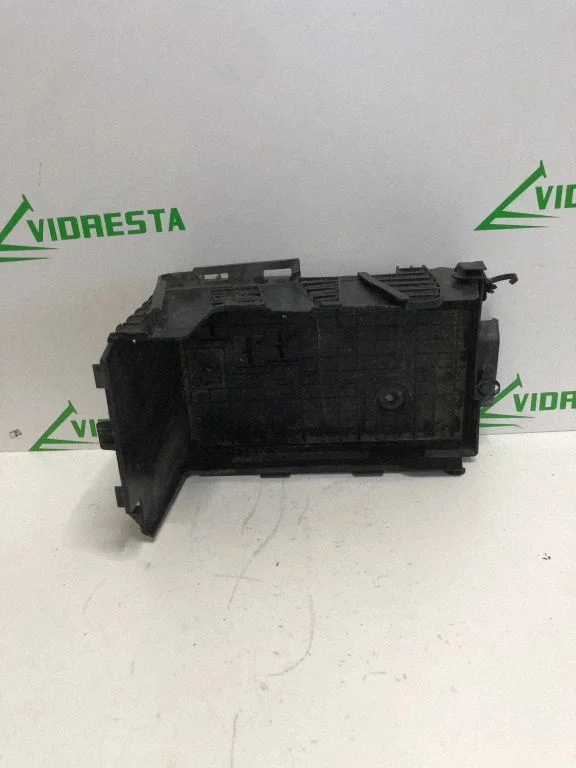 Skrzynka akumulatora 9801801880