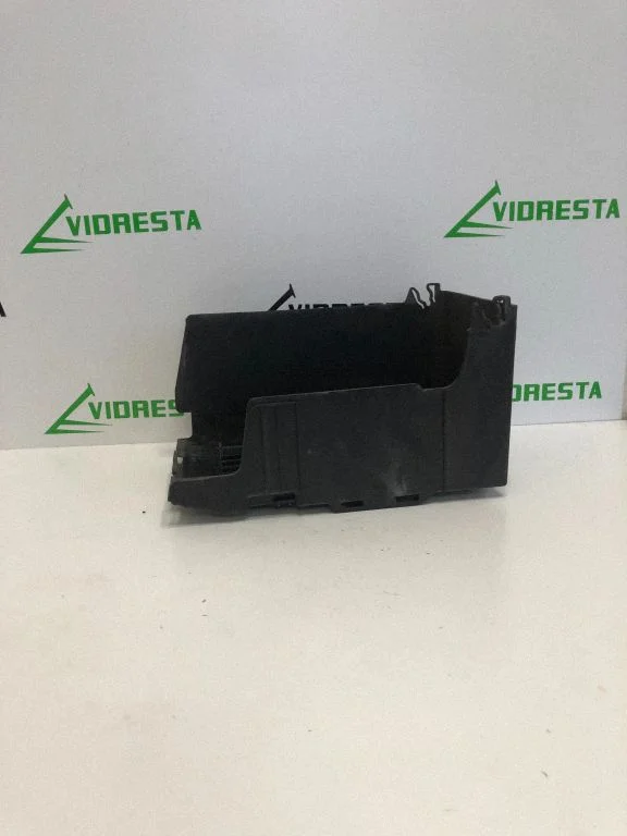 Battery box tray – Peugeot 2008 I (2013-2019)