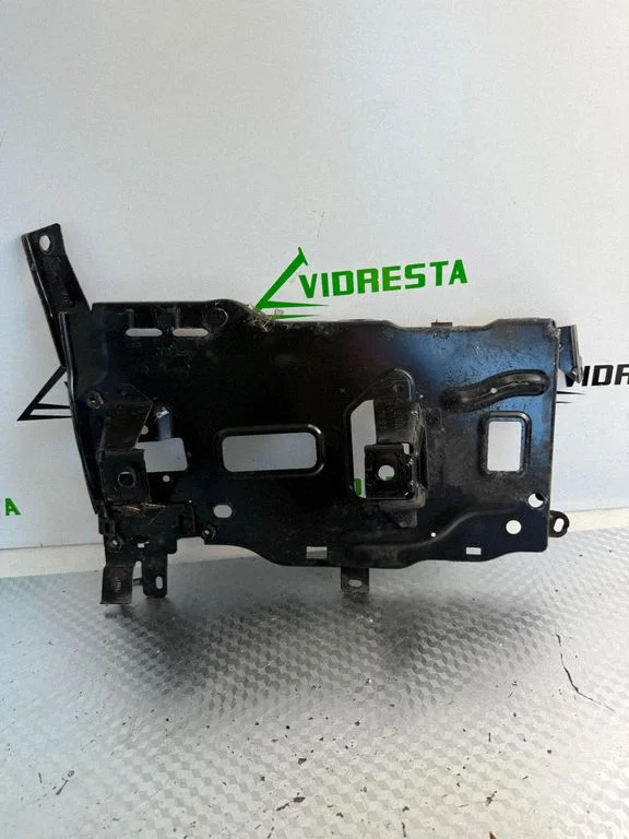 Battery tray – Citroen C4 Grand Picasso (2013-2018)