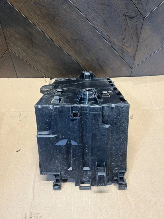 Battery tray 9663615380