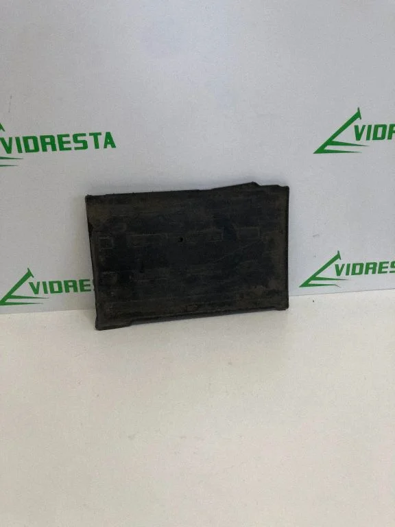 Battery tray – Citroen C4 Grand Picasso (2013-2018)