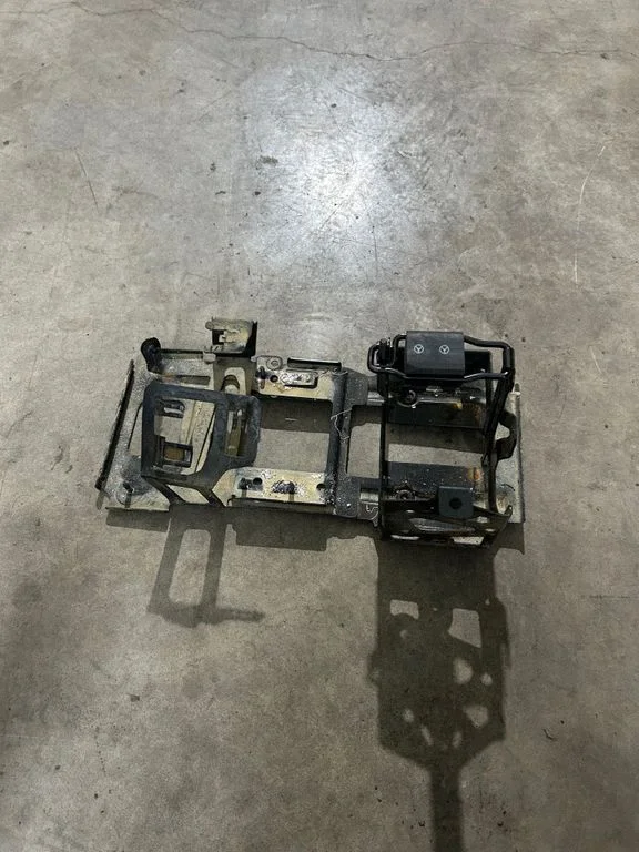 Battery bracket – Mercedes-Benz E-Class W212 (2009-2016)