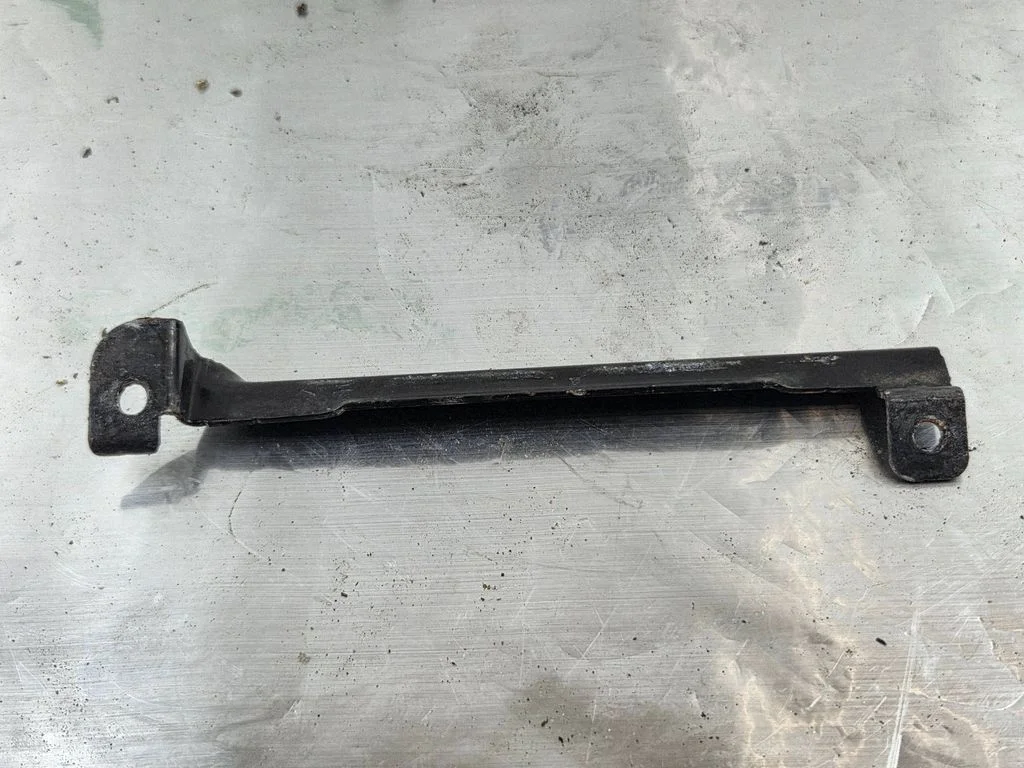 Battery bracket 98049597