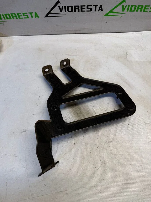 Battery bracket 9103120038