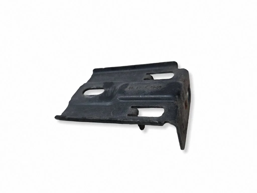Muu mootoriruumi osa 4218A5118