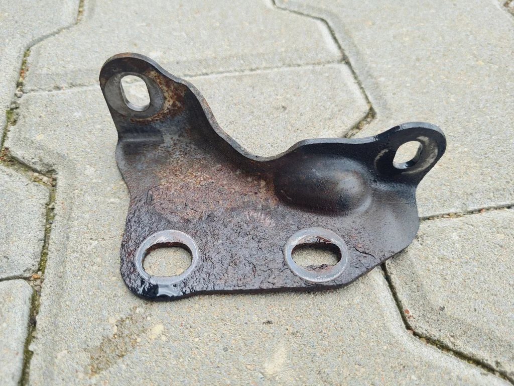Cita motora nodalījuma detaļa