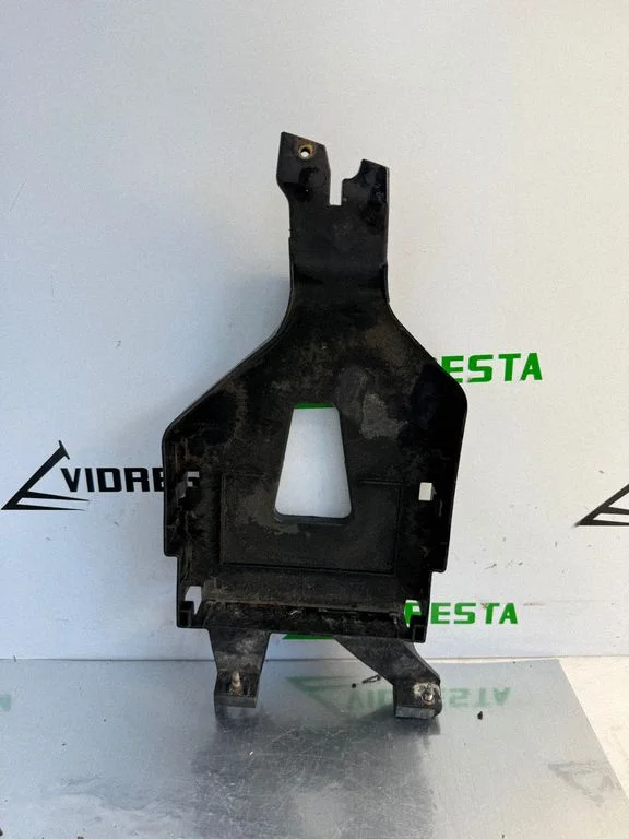 Cita motora nodalījuma detaļa A4475463700