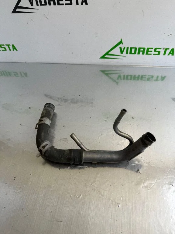 Other engine bay part