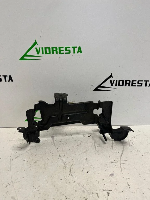 Cita motora nodalījuma detaļa