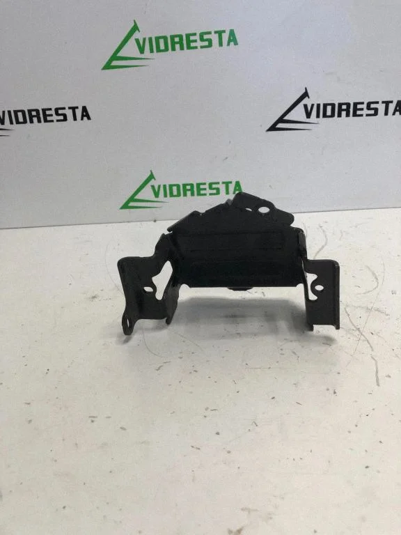 Cita motora nodalījuma detaļa 290T54963R