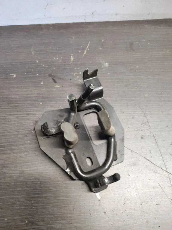 Other engine bay part – Volvo S60 (2011-2013)