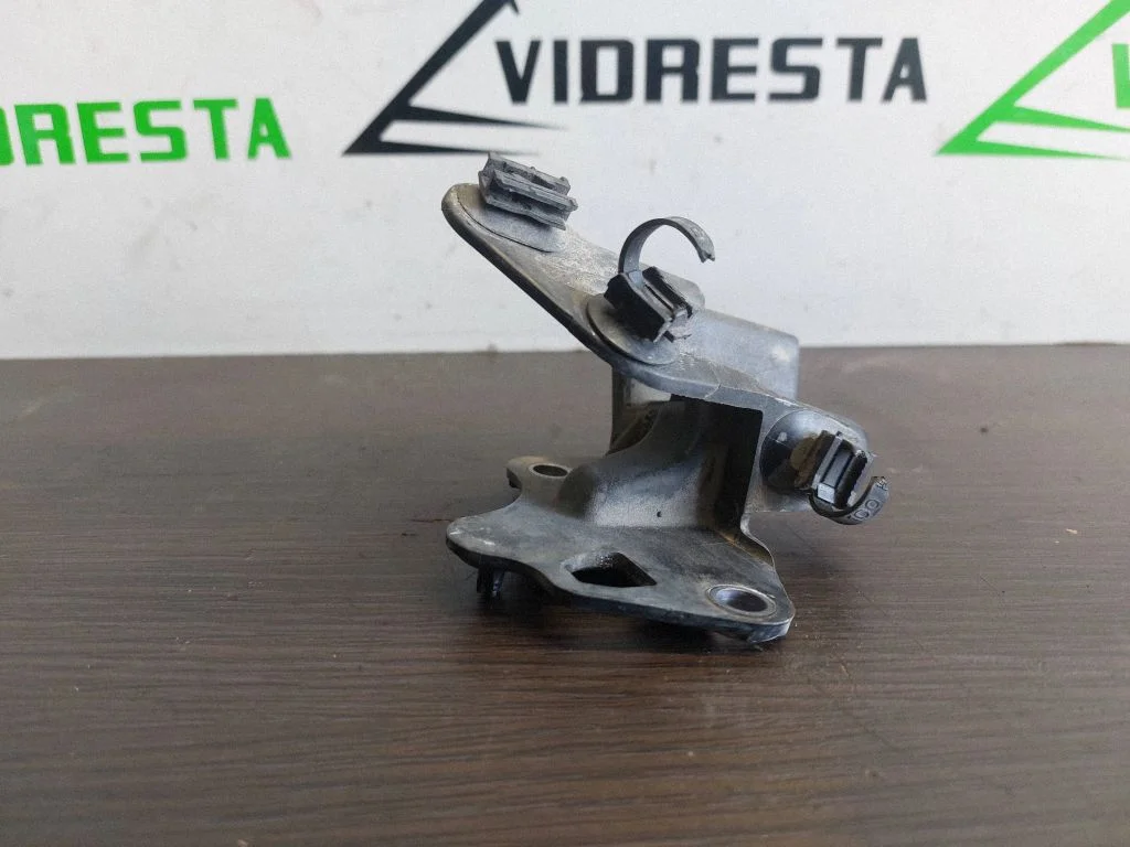 Cita motora nodalījuma detaļa 9813733680