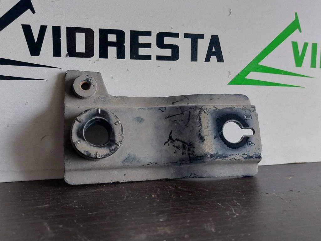 Cita motora nodalījuma detaļa