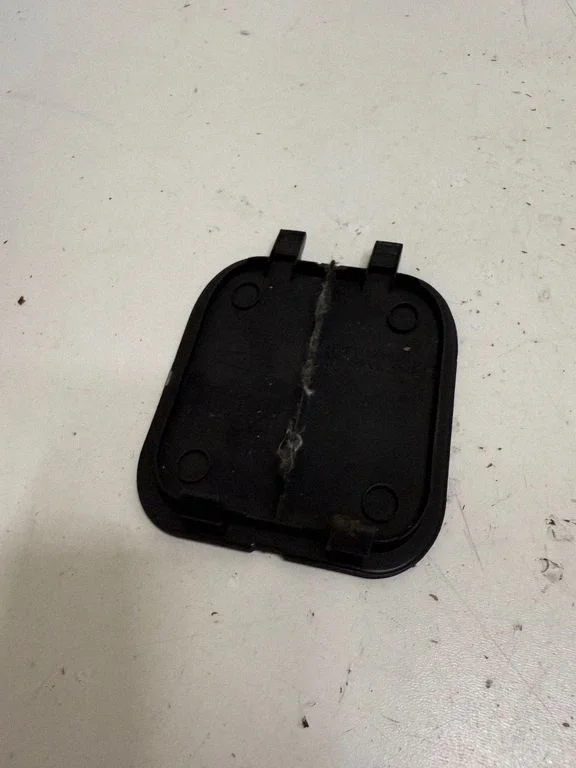 Muu salongiosa 849599U000 – Nissan Note (E11) (2006-2014)