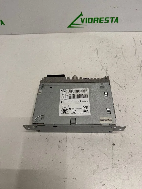 Radio/CD/DVD/GPS head unit – Peugeot 308 (2013-2021)