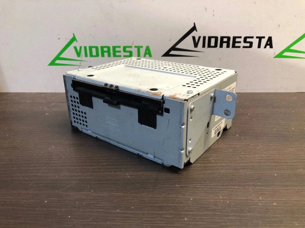 Radio/CD/DVD atskaņotājs/navigācija E1BT18C815LK