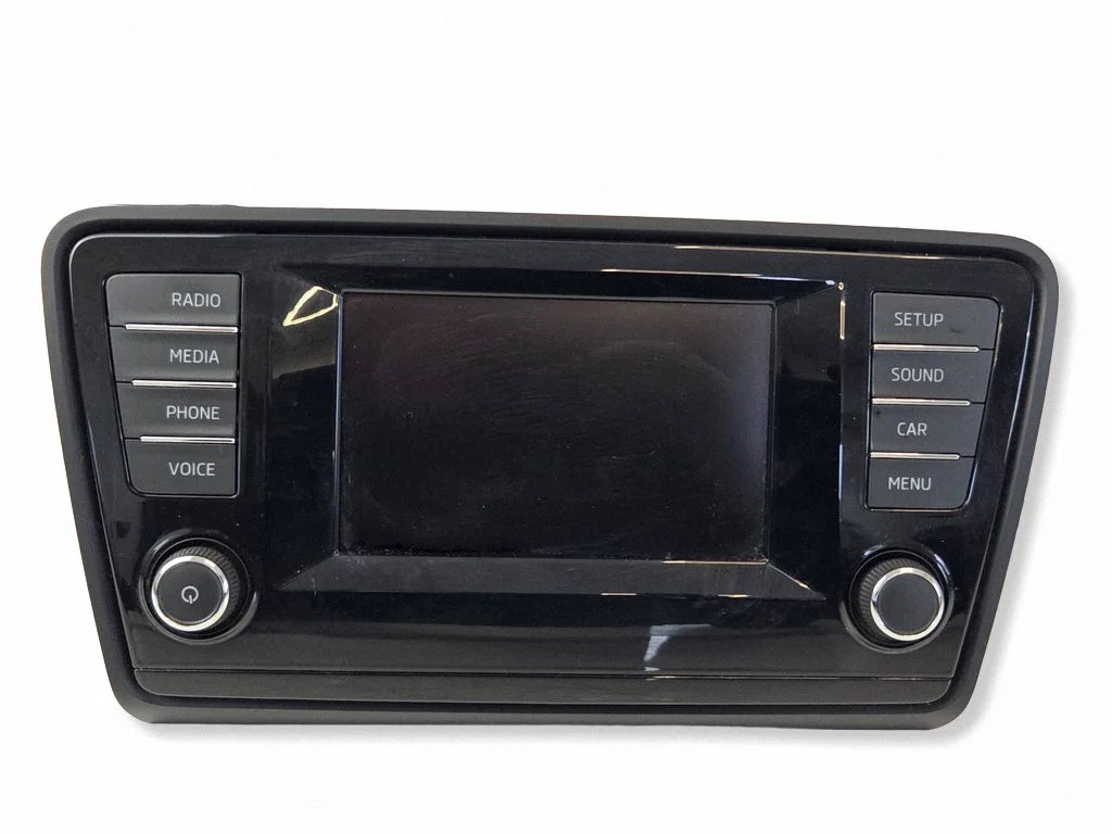 Radio, odtwarzacz CD/DVD, nawigacja 5E0919605B