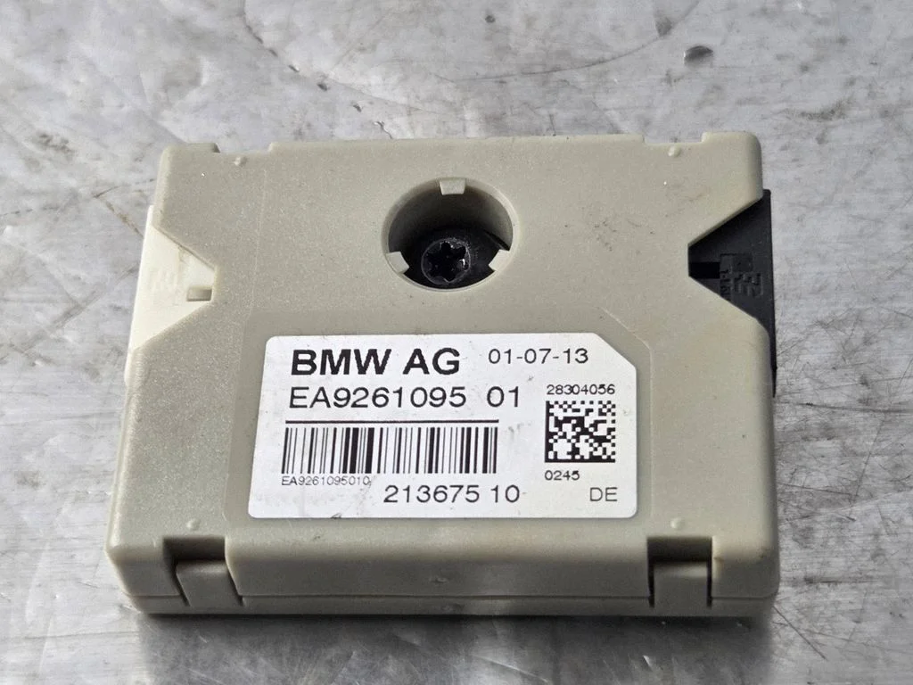 Wzmacniacz antenowy – BMW Seria 6 F06 Gran coupe (2012-2018)