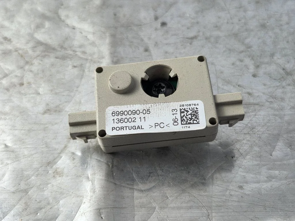 Wzmacniacz antenowy – BMW Seria 6 F06 Gran coupe (2012-2018)