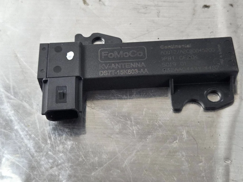 Antenni võimendi DS7T15K603AA