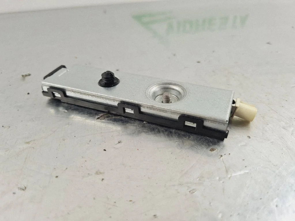 Antenas pastiprinātājs A2239052902