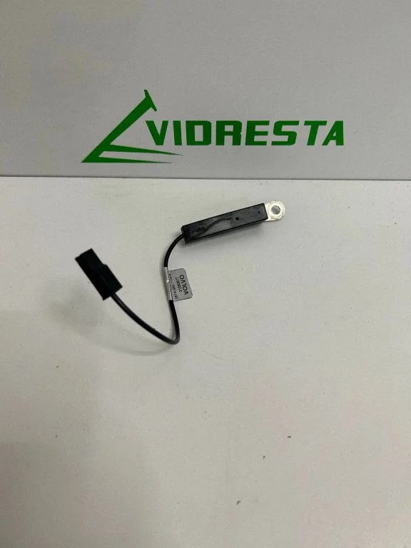 Wzmacniacz antenowy 31260877