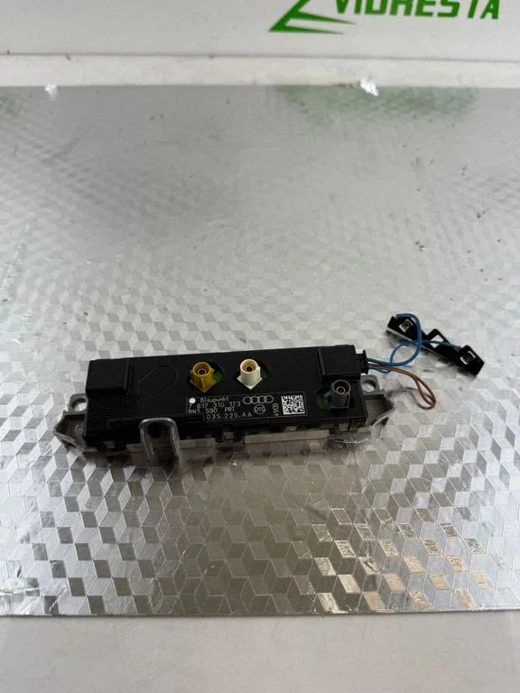 Antenas pastiprinātājs 7617310173