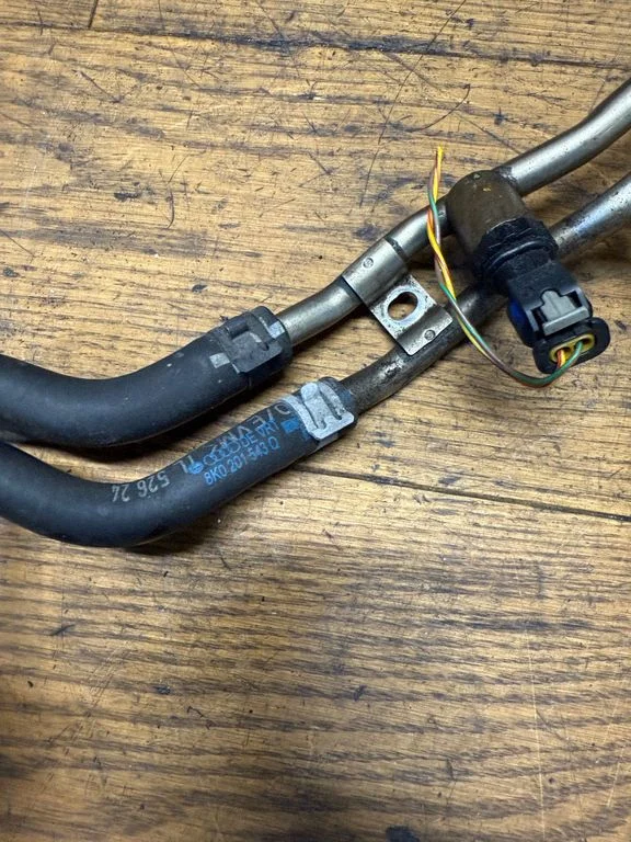 Fuel line/pipe/hose – Audi A4 Allroad B8 (2008-2016)