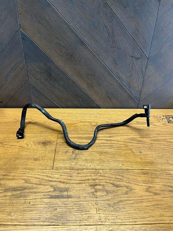 Fuel line/pipe/hose – Nissan Qashqai (2010-2014)