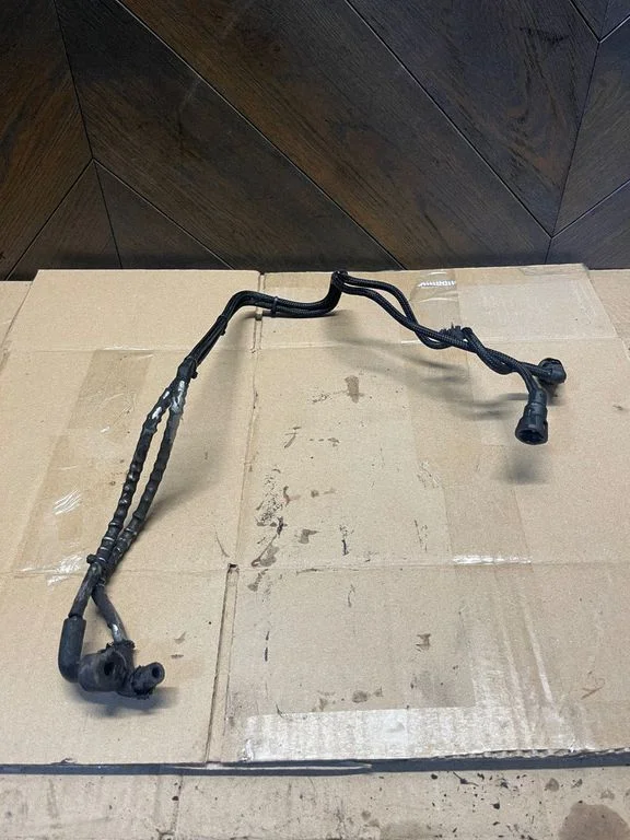 Fuel line/pipe/hose – Peugeot 308 (2013-2021)